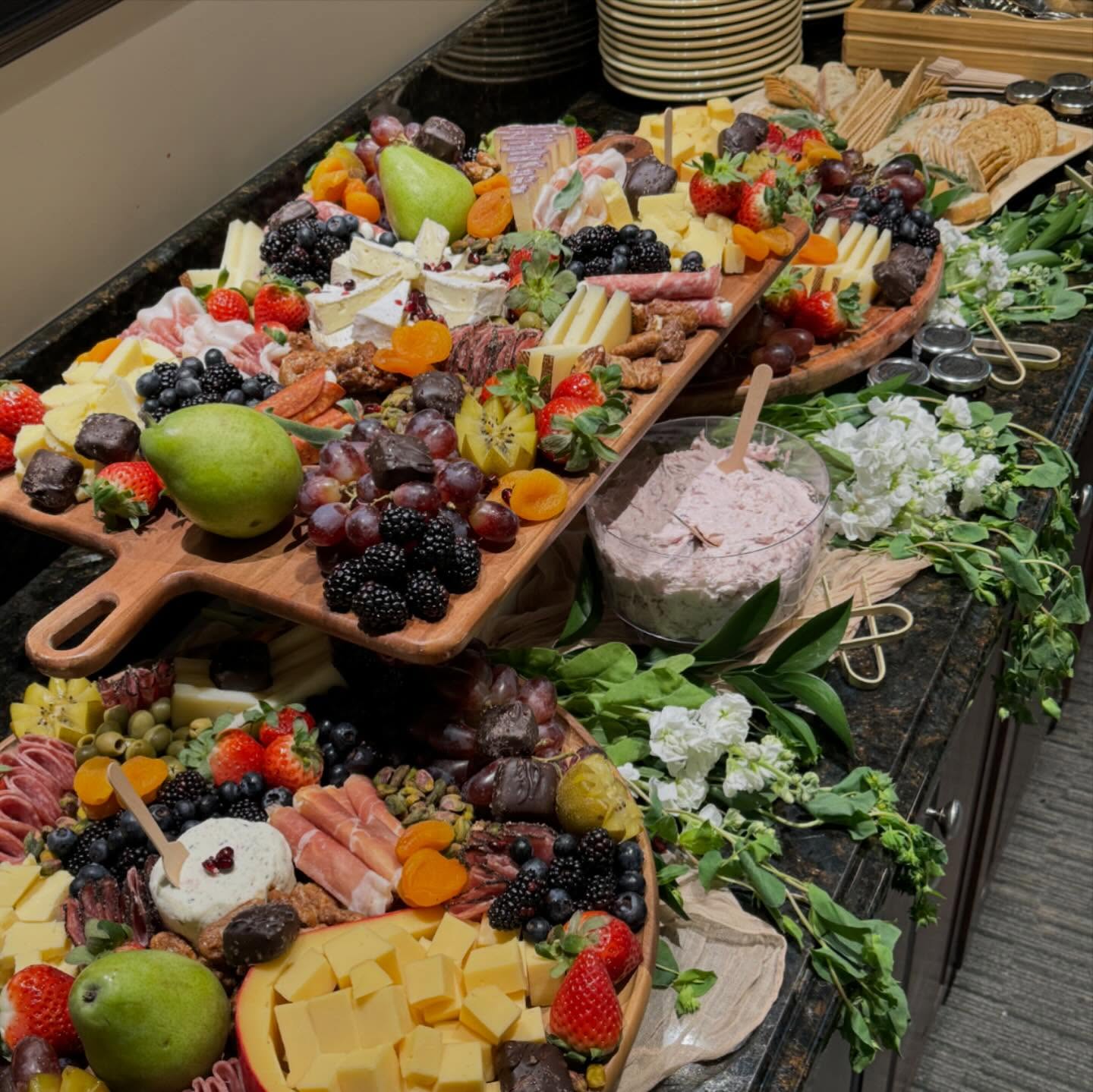 Elevated Grazing Board